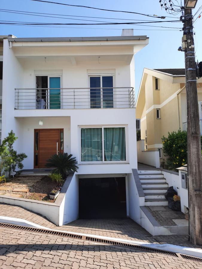 Sobrado, 3 quartos, 210 m² - Foto 1