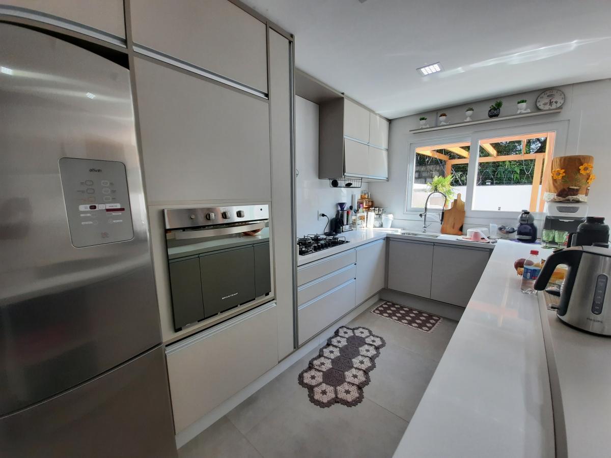 Sobrado, 3 quartos, 210 m² - Foto 8