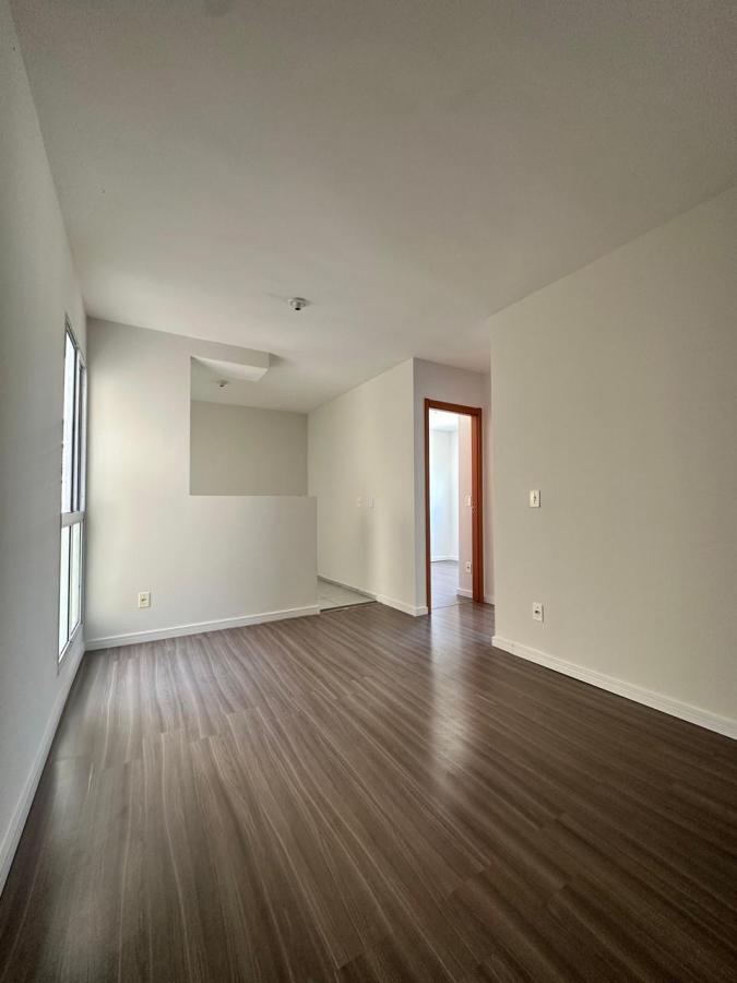 Apartamento à venda com 2 quartos, 40m² - Foto 2