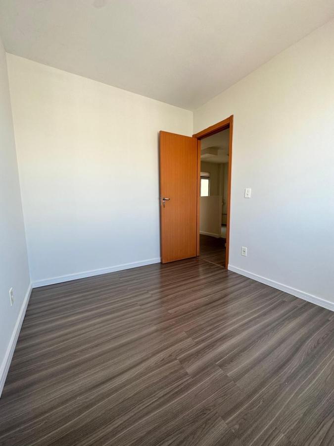 Apartamento à venda com 2 quartos, 40m² - Foto 11