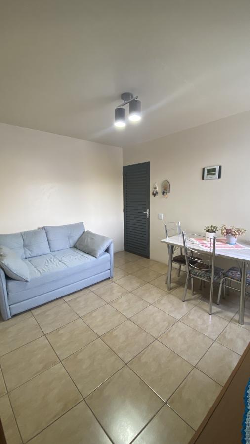 Apartamento à venda com 2 quartos, 45m² - Foto 2