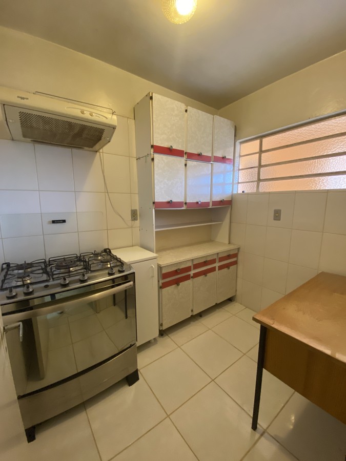Casa para alugar com 4 quartos, 150m² - Foto 6