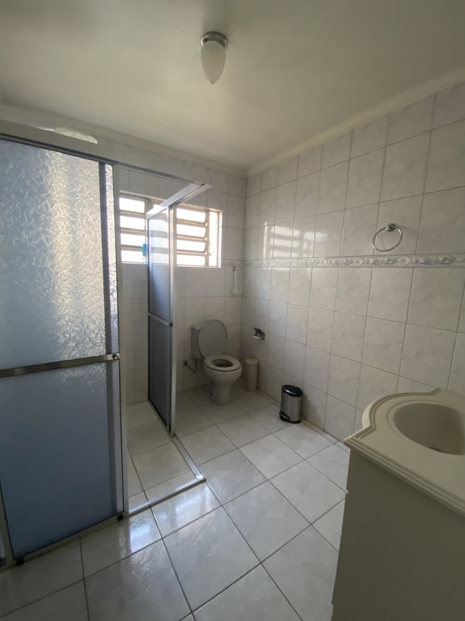Casa para alugar com 4 quartos, 150m² - Foto 9