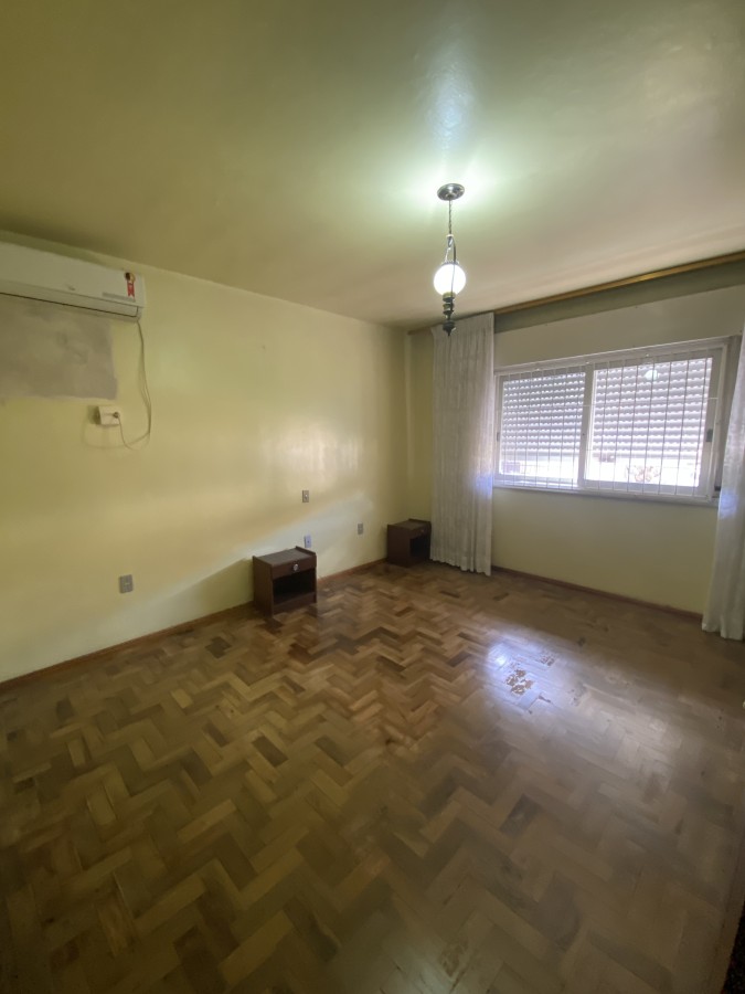 Casa para alugar com 4 quartos, 150m² - Foto 11