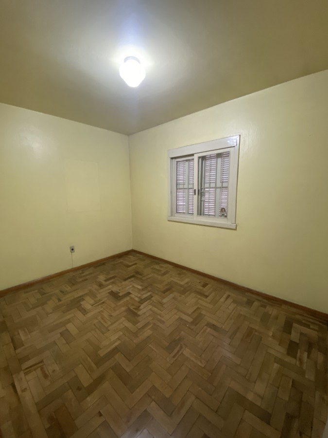 Casa para alugar com 4 quartos, 150m² - Foto 12