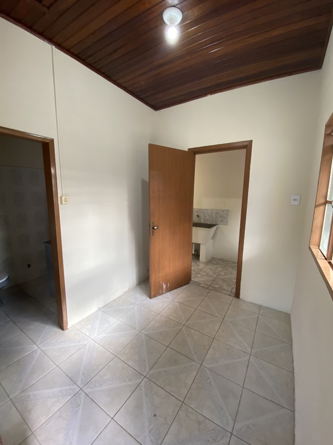 Casa para alugar com 2 quartos, 120m² - Foto 7