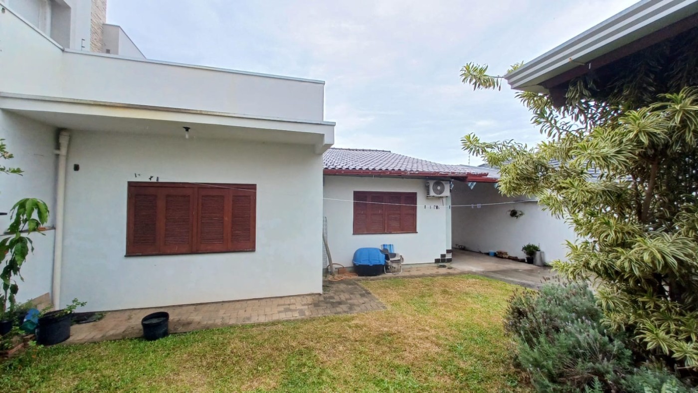 Casa à venda com 2 quartos, 160m² - Foto 18