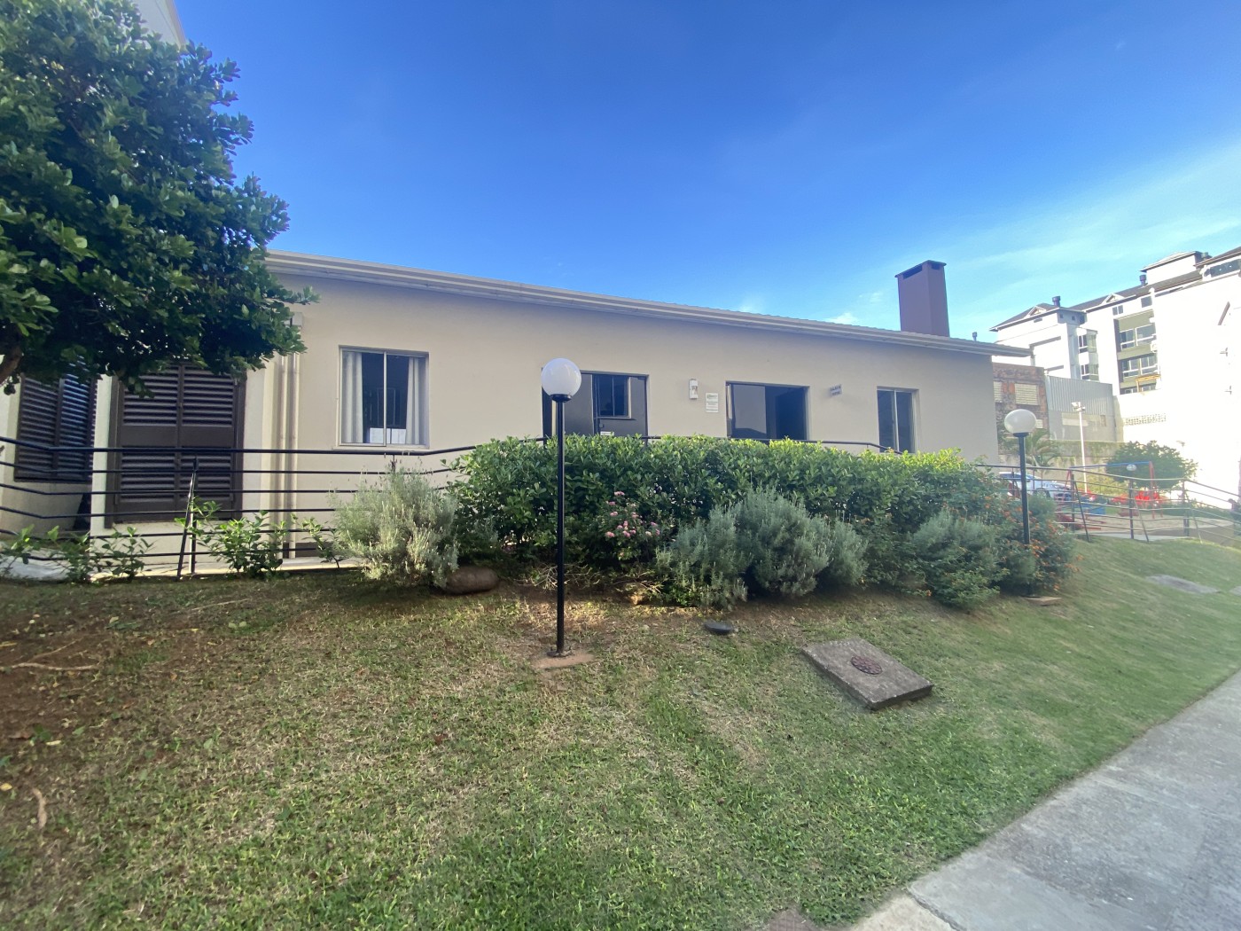 Apartamento à venda com 2 quartos, 40m² - Foto 10