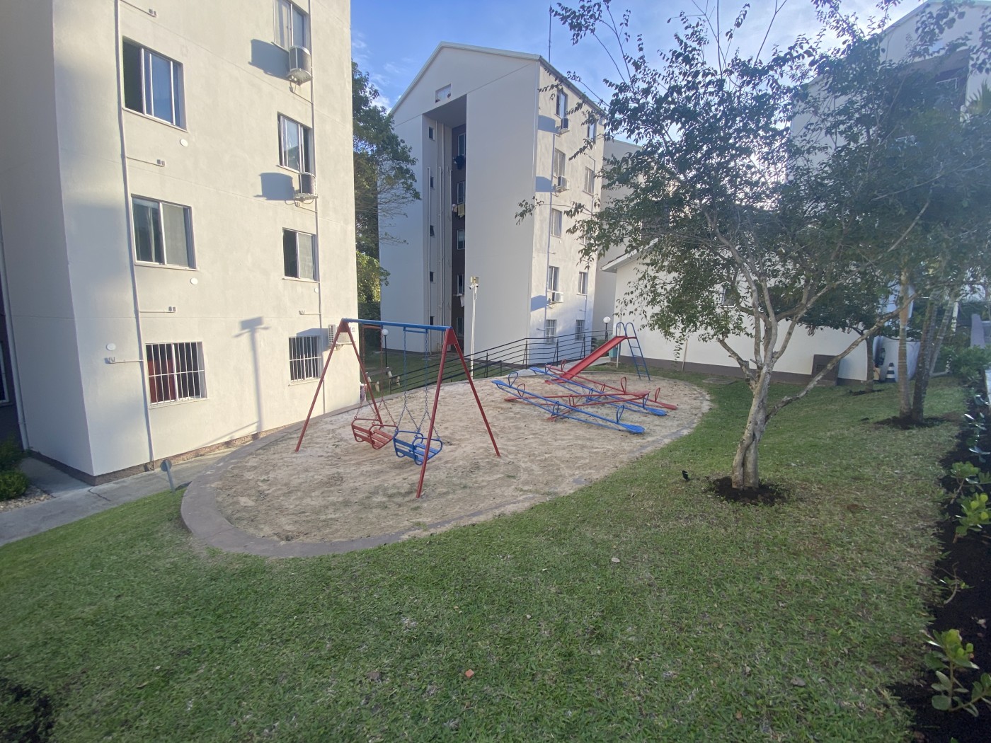 Apartamento à venda com 2 quartos, 40m² - Foto 13