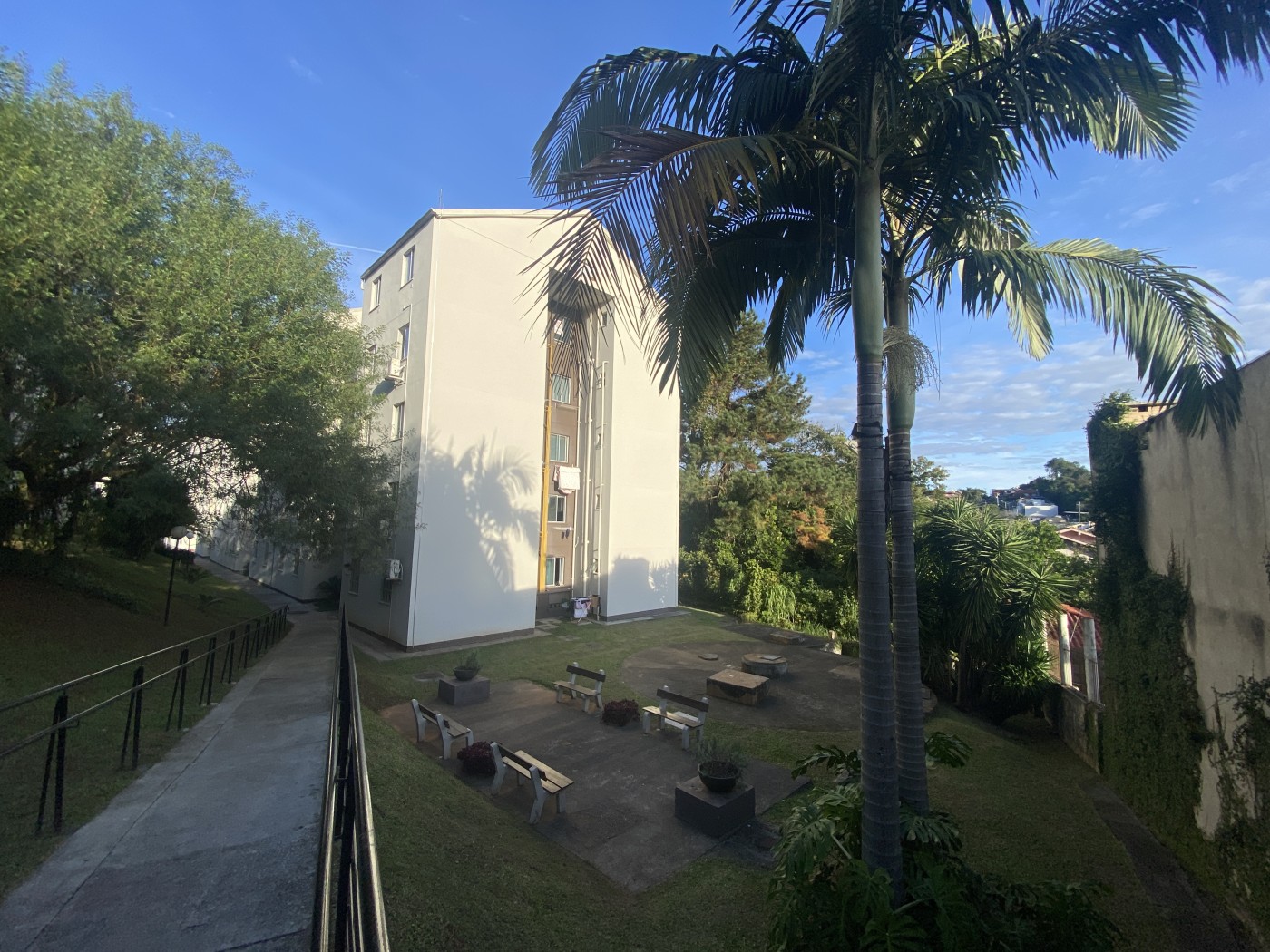 Apartamento à venda com 2 quartos, 40m² - Foto 16