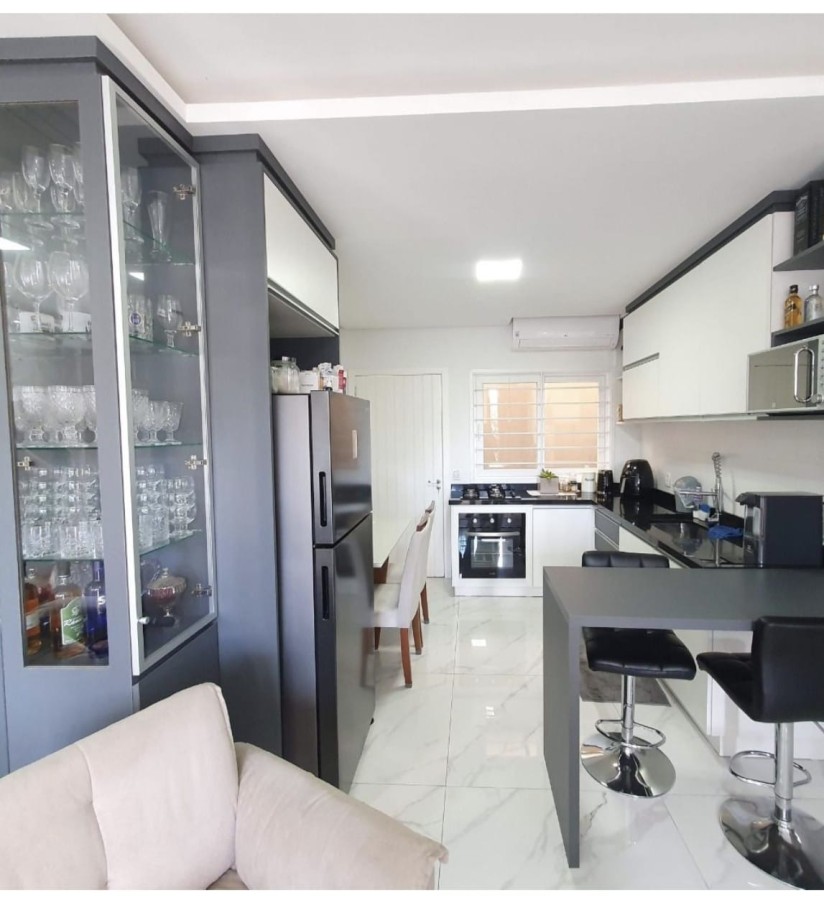 Casa à venda com 2 quartos, 68m² - Foto 5