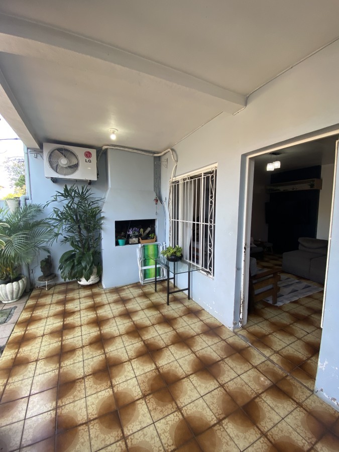 Casa à venda com 3 quartos, 200m² - Foto 9