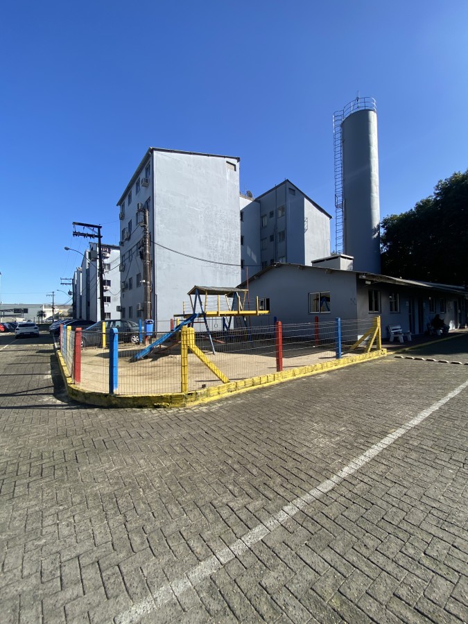 Apartamento à venda com 2 quartos, 40m² - Foto 12
